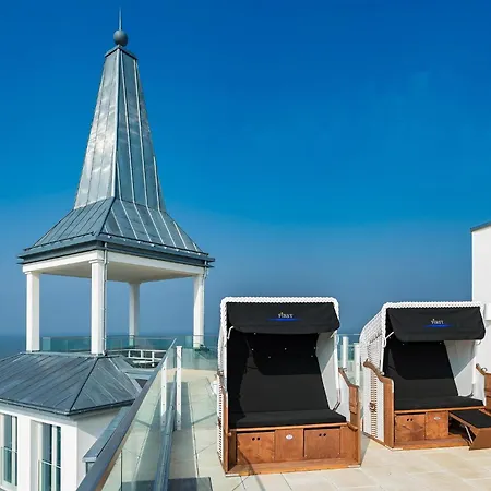 First Sandduene アパート ゼリン