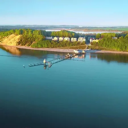 First Sandduene アパート